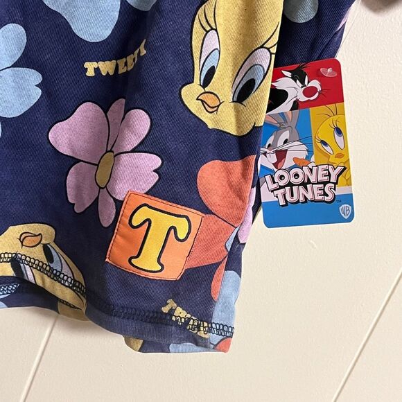 NWT Looney Tunes Tweety Shorts Set 5 / 5T - Picture 2 of 8